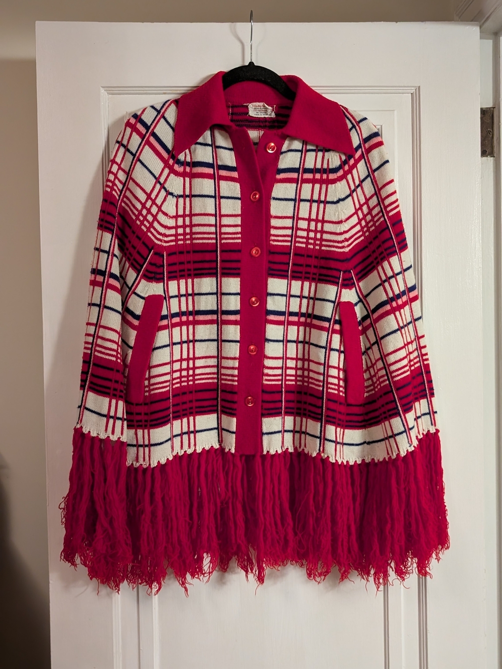 Vintage Red Plaid Fringe Women's Cape